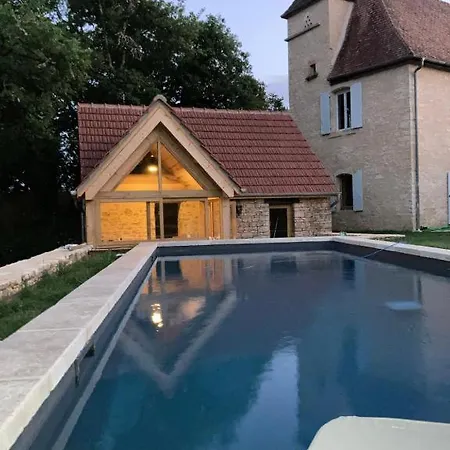 Maison De Charme - Piscine Chauffee - Bouzic